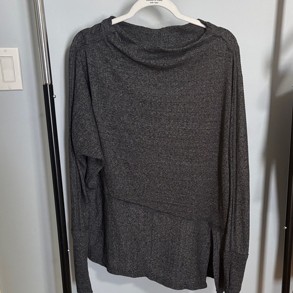 Tops - Free People Gray Long Sleeve Tunic Top